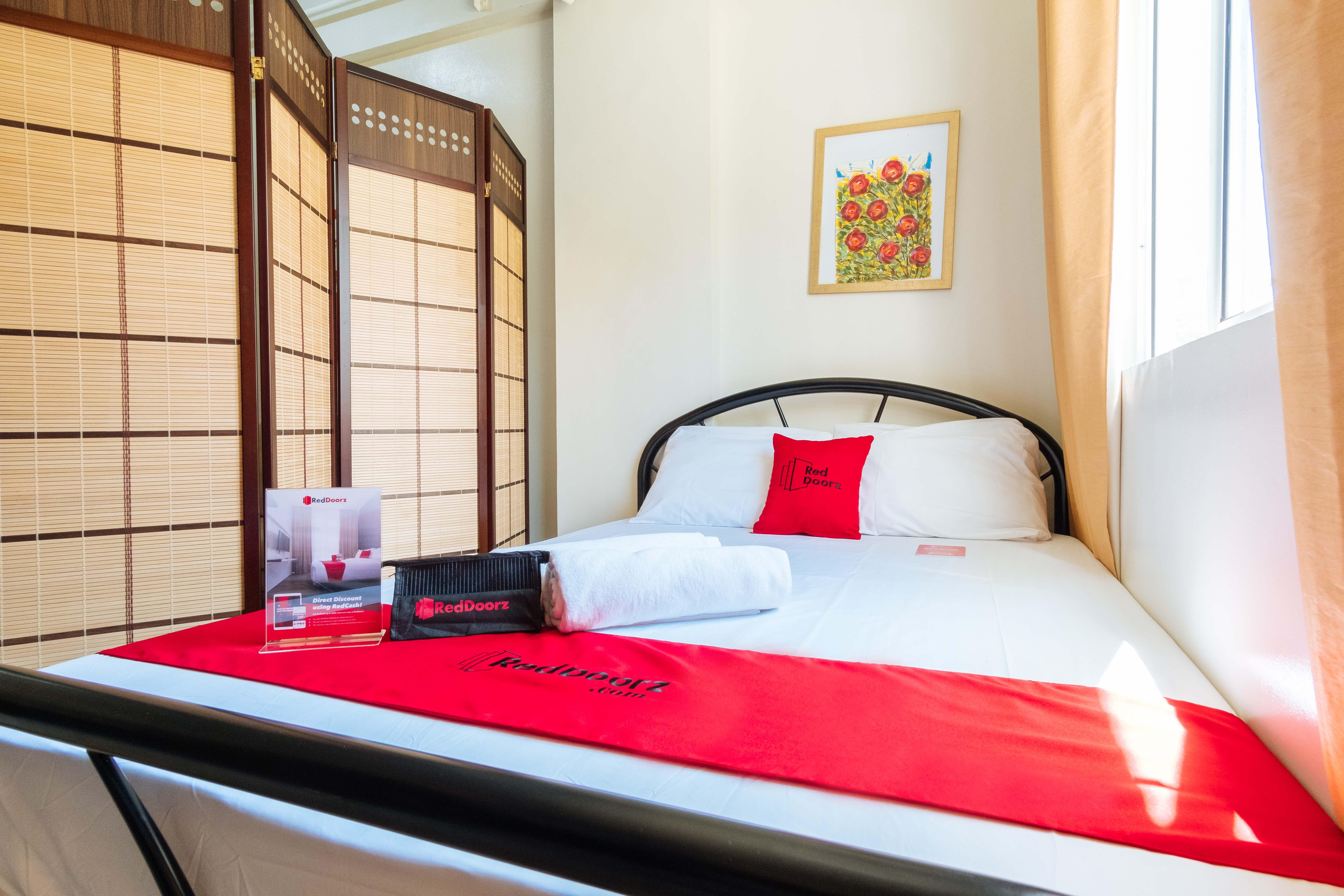 Reddoorz At Kassel Residences Paranaque Paranaque City Eksteriør billede
