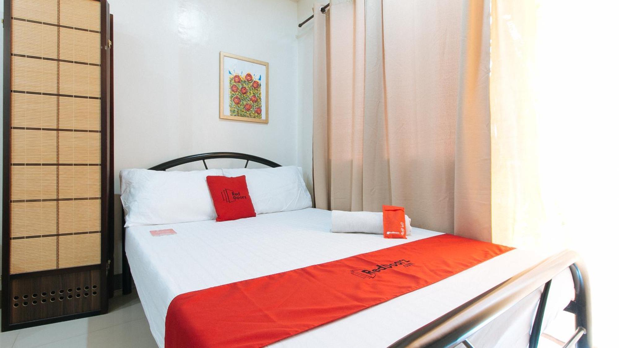 Reddoorz At Kassel Residences Paranaque Paranaque City Eksteriør billede