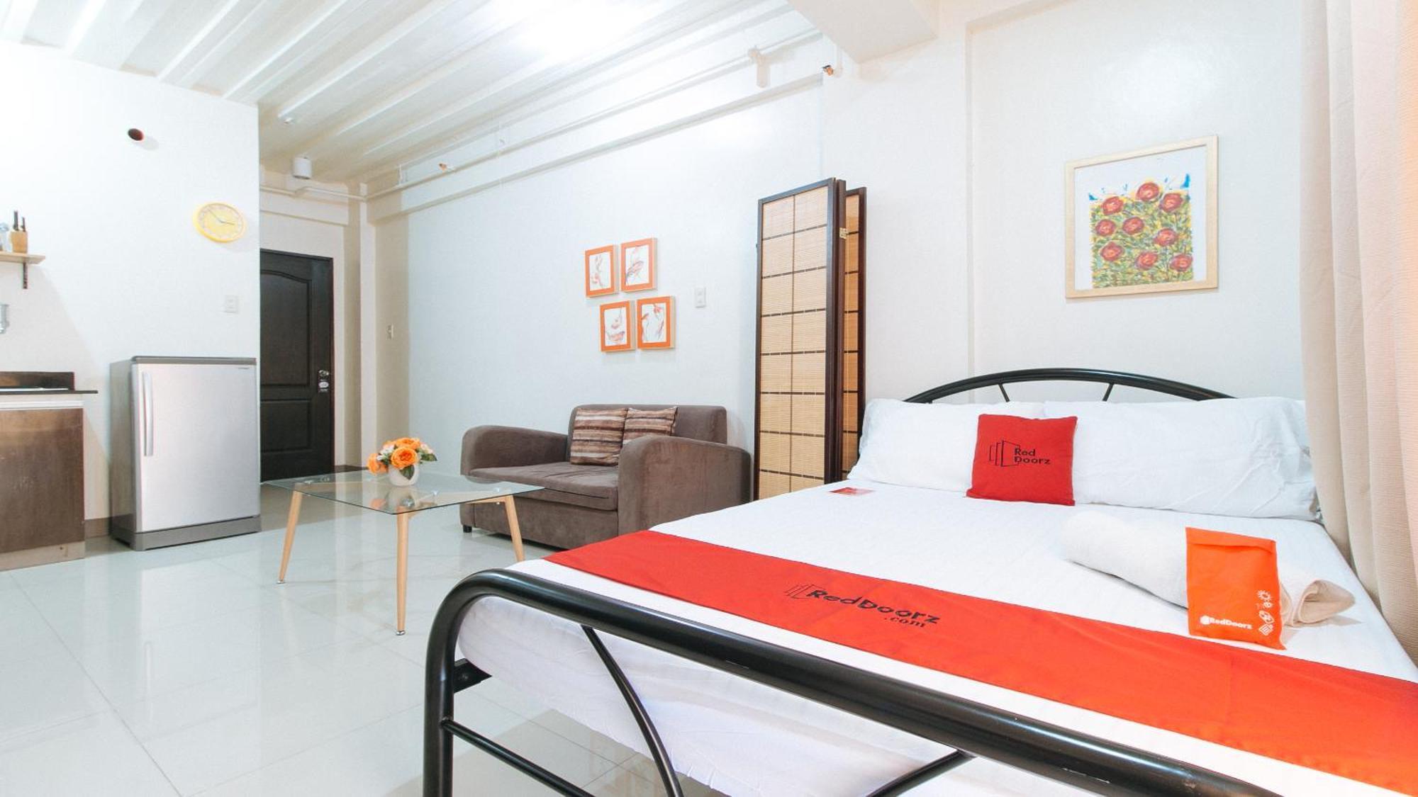 Reddoorz At Kassel Residences Paranaque Paranaque City Eksteriør billede