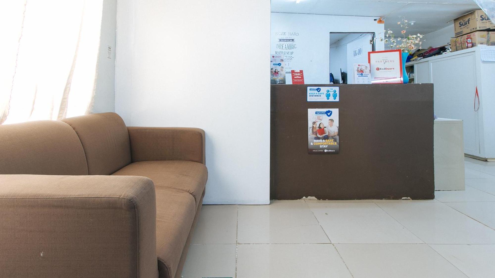 Reddoorz At Kassel Residences Paranaque Paranaque City Eksteriør billede